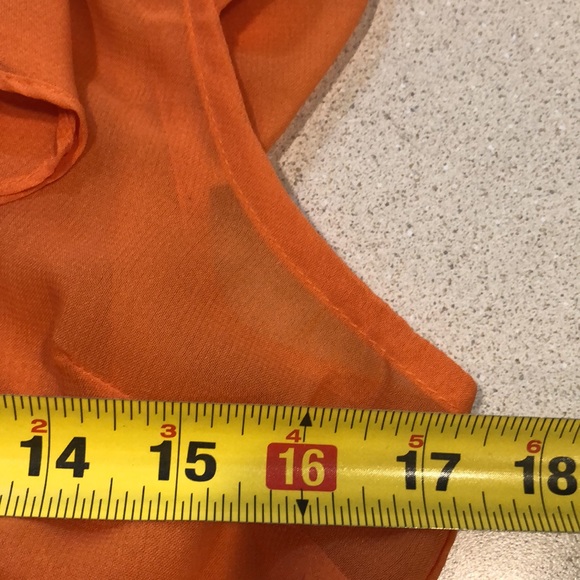 ROMEO & JULIET COUTURE SHEER ORANGE RUFFLED BLOUSE SIZE MEDIUM NEW WITH TAGS - Picture 10 of 12